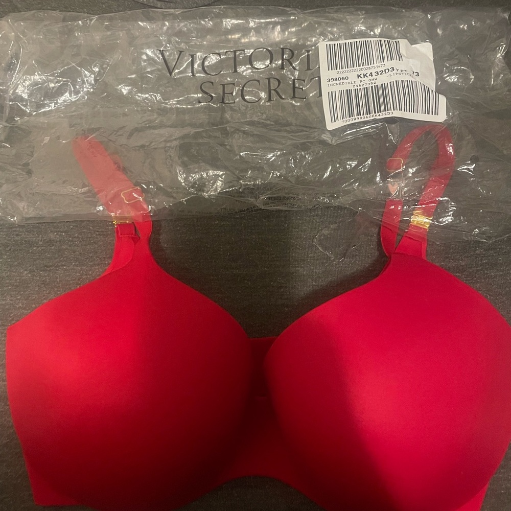 Brand New Victorias Secret Bra